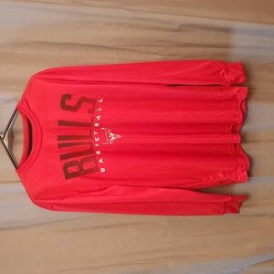 Mens long sleeve Chicago Bulls shirt